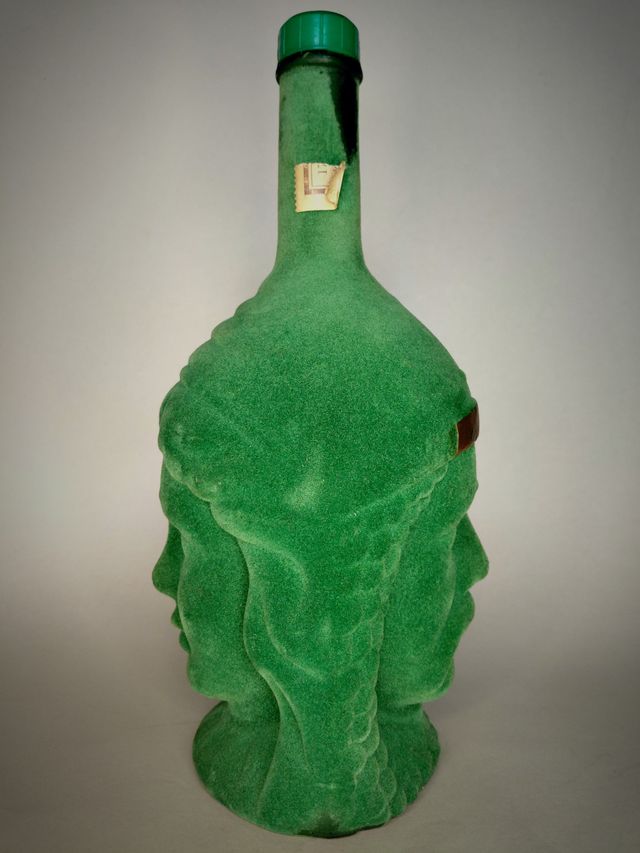 Botella Crema de Pipermint terciopelo verde caras