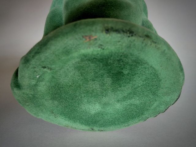 Botella Crema de Pipermint terciopelo verde caras
