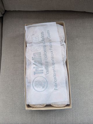 34 Ovillos hilo perlé Tridalia 5 Beige. Crochet