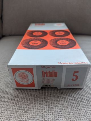 34 Ovillos hilo perlé Tridalia 5 Beige. Crochet