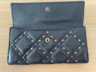 Cartera Carolina Herrera Negra Tachuelas
