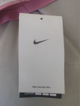 Sujetador deportivo Nike rosa
