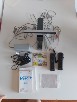 Nintendo Wii Sports Resort + Accesorios