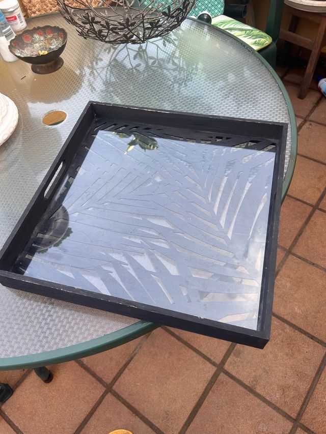 Tabuleiro Decorativo em Madeira Black Leaf