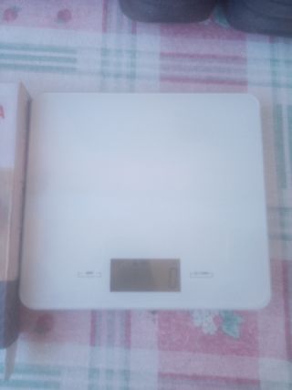 Bilancia da cucina digitale in vetro