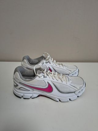 Zapatillas Nike Mujer Blancas y Rosas talla 41