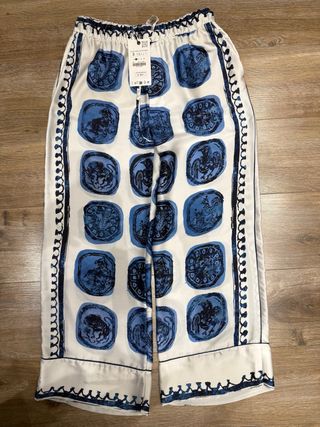 Pantalón Zara estampado azul S