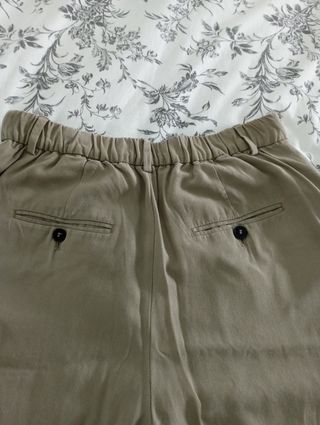 Pantalón Zara Woman verde