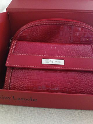 Estuche Neceser y Cartera Piel Guy Laroche Rojo