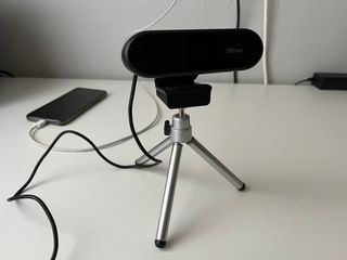 Webcam Trust Tyro Full HD 1080p con trípode