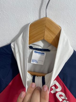 ¡¡OFERTA!! Talla M Chaqueta Reebok Vintage 