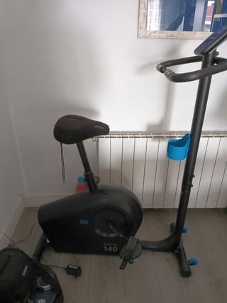 Bicicleta Estática Decathlon Modelo 140