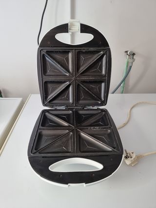 Sandwichera Palson para 4 sándwiches