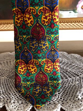 Cravatta in pura seta