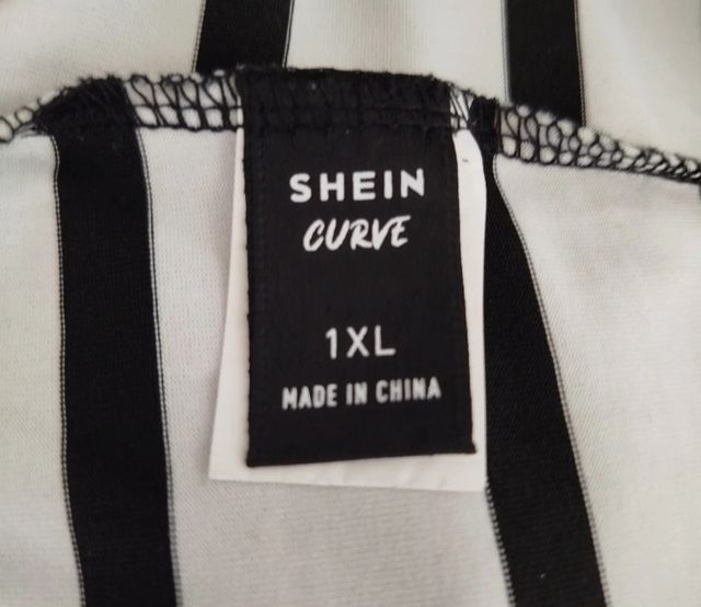 Camiseta Rayas Negro y Blanco Talla M