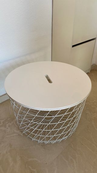 Mesa redonda de almacenaje Ikea