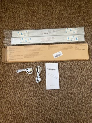 Ouila LED Motion Sensor Light