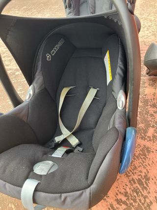 GRUPO 0 MaxiCosi: Silla + Base + cuco porta bebé