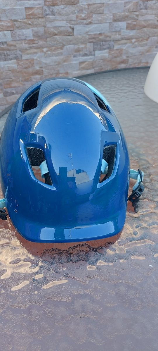 Casco infantil azul