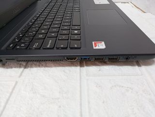 Portatil Asus X543B (1755)