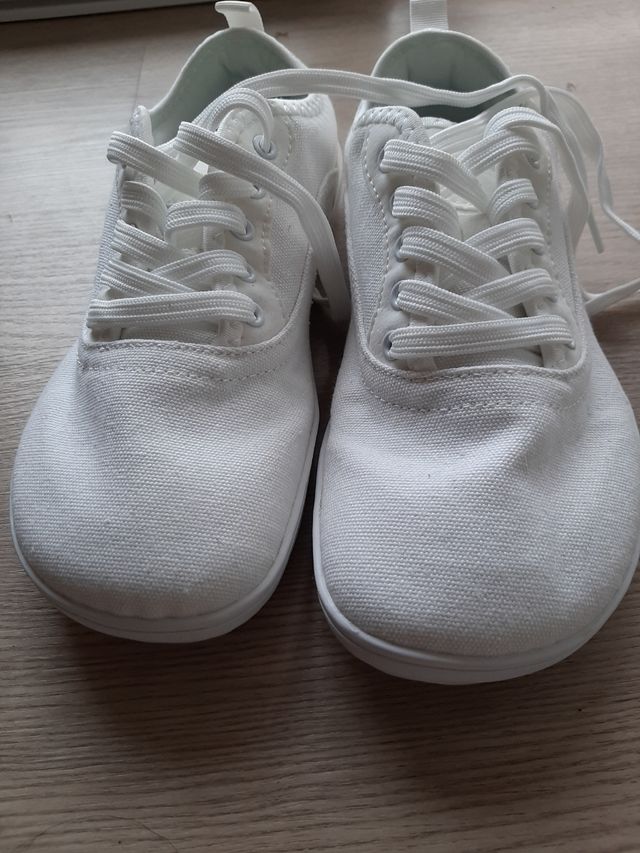 Playeras barefoot blancas talla 39