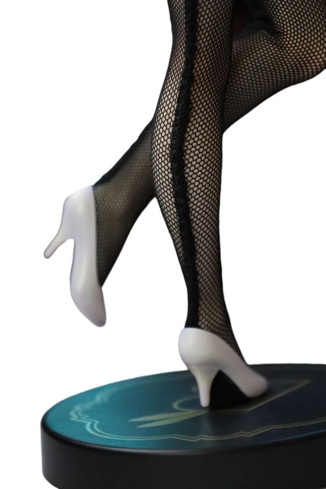 Figura PVC conejita Albedo