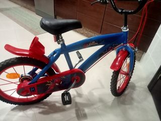 Bicicleta infantil Spiderman azul