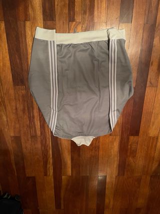 Sudadera Adidas Classic Gris