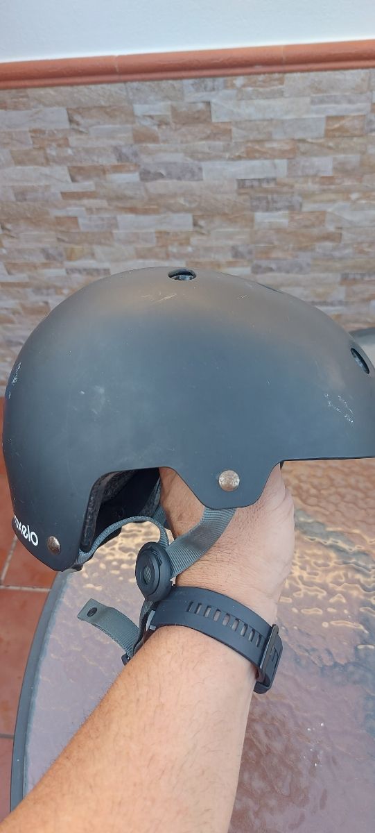 Casco skate infantil