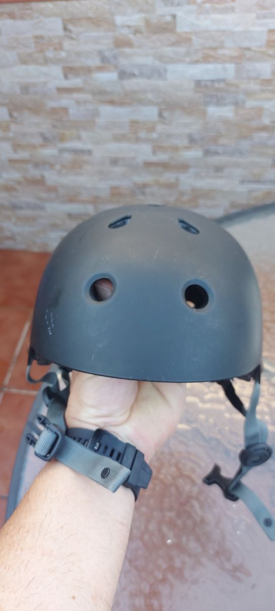 Casco skate infantil