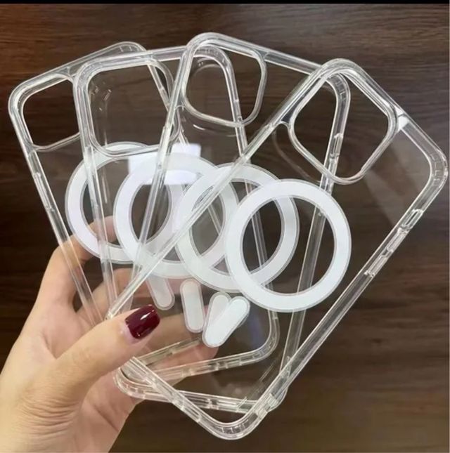 Capa Magnética Transparente para iPhone