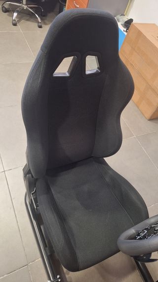 Cockpit Moza R3
