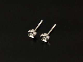 pendientes oro 18k con piedra con circonita