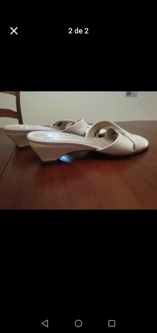 Sandalias Beige