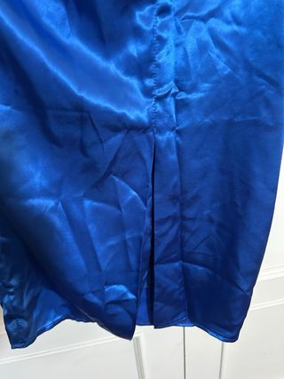 Vestido azul satinado sin estrenar con etiqueta 