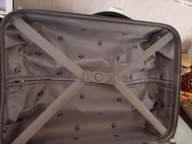 Maleta de viaje azul