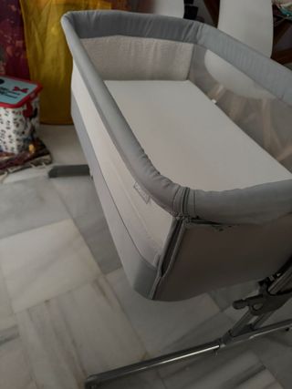 Cuna de colecho gris