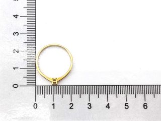 anillo oro 18k con piedra con diamante