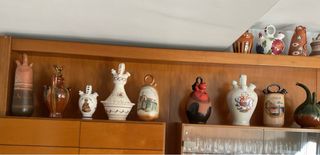 Venc col·lecció de 40 cantirs