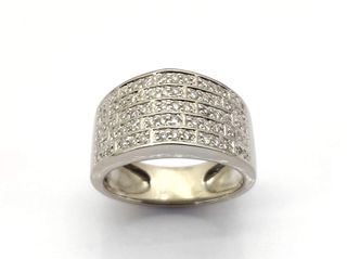 anillo oro 18k con piedra con diamante