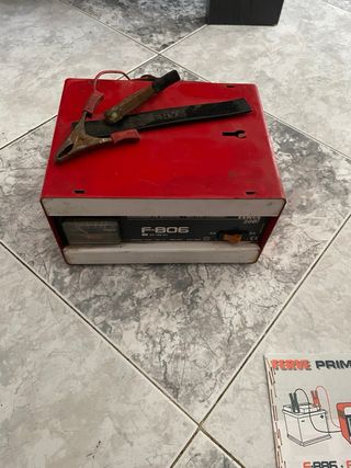 Cargador Baterías Ferve F-806