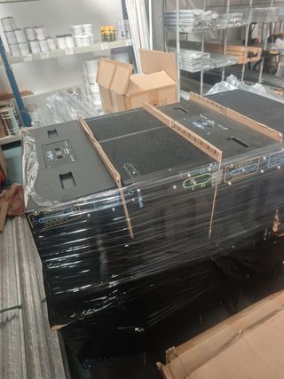 Line array, Sistema de sonido Adam Vento One WDB