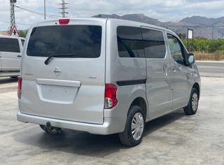 Nissan NV200 2013
