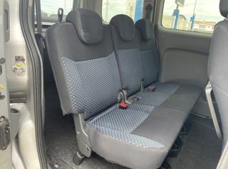 Nissan NV200 2013