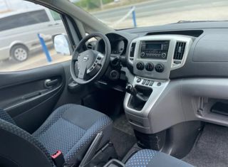 Nissan NV200 2013