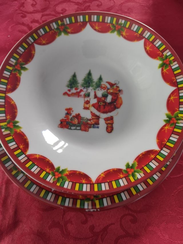 Set 18 piatti ceramica Natale Babbo Natale