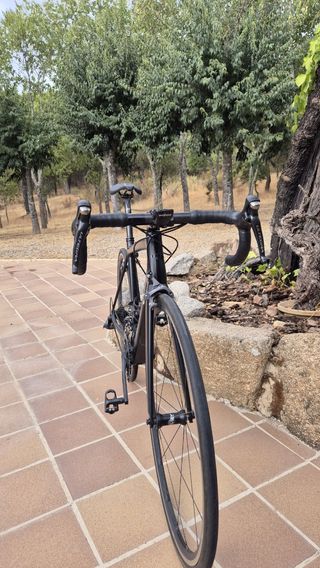 BH Ultralight Full Carbono ¡7.3kg con pedales!