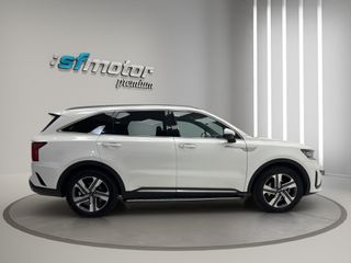 KIA SORENTO EMOTION P. LUXURY 2WD 1.6 T-GDI 180CV 
