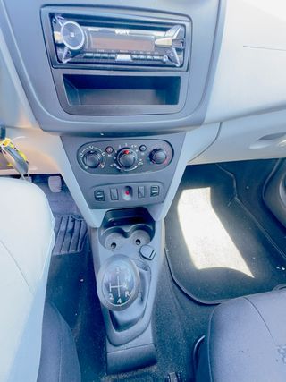 Dacia Sandero 1.5 DCI – Año 2013 – 280.000 km Segu
