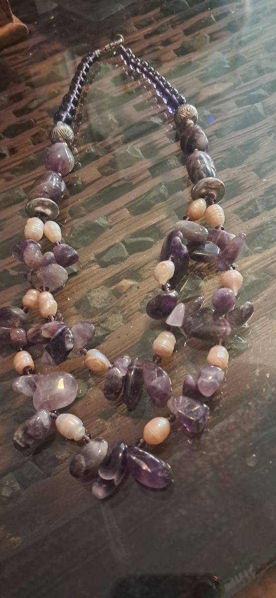 Collar Artesanal Amatistas y Perlas